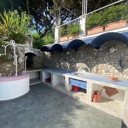 Villa Magi - Amare Ponza
