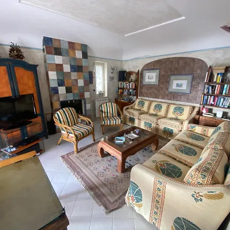 Villa Magi - Amare Ponza