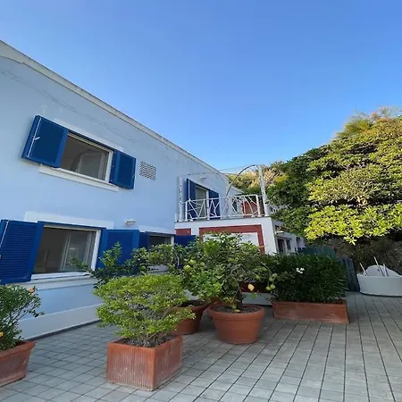 Villa Magi - Amare Ponza